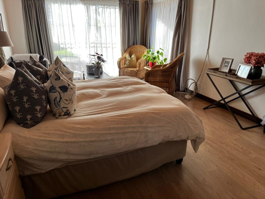 4 Bedroom Property for Sale in Bloemhof North West
